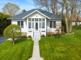 Experience comfort at Andrea Bluff Cottage, a 3-bedroom home in Harbor Springs.