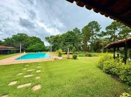 Chácara familiar com natureza e lazer completo