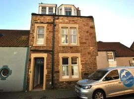 Coast to Coast- seafront stay