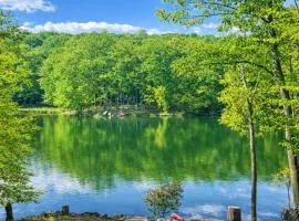 Lakefront Kayaks, HotTub FirePit Sauna Pool