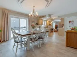 Explore and Relax Gem Near Watkins State Park Gorge