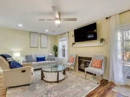 Great for Families! Quiet Auburn Getaway with Deck