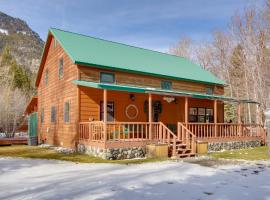 Hike, Fish and Explore! Mtn-View Gem in Mc Leod, viešbutis mieste McLeod