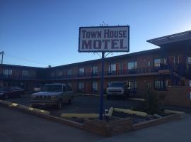 TownHouse Motel, отель в городе Guthrie