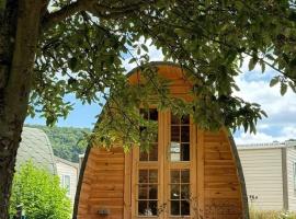 Pod met nabijgelegen privé sanitair - Camp Diekirch，迪基希的飯店