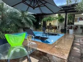 Casa para 10 pessoas proximo ao Shopping Flamboyant- Serra Dourada-Autódromo