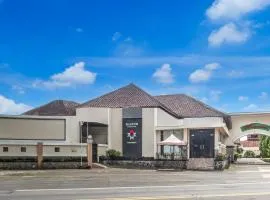 Townhouse Oak near Margono Hospital Purwokerto formerly Magnum Hotel & Resort