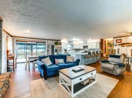 Steps to Shore Group Getaway on Kentucky Lake!