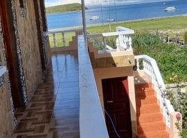 Hostal Inti Uma Kala, отель в городе Комунидад-Чальяпампа