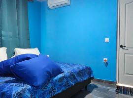 Hiniavai Lodge, hotel a Haapiti