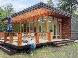 5 star holiday home in Gotlands Tofta, hotel v destinácii Gnisvärd