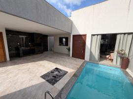 Casa com piscinas paragominas, Hotel in Paragominas