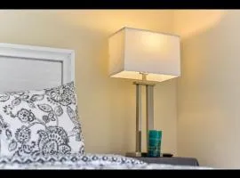 Bayfront Apartment And Villa