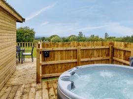 Starling Lodge - Uk31071, hotel a Westward