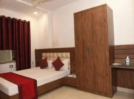 Hotel New M I Plaza