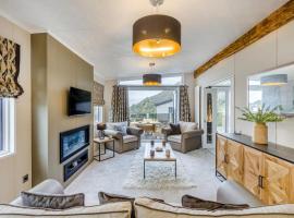2 Bed in Tresaith oc-p33407, hotel a Tresaith