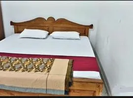 Kanmani Guest House