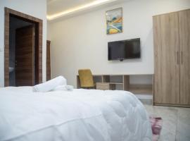 Southpearlhotelassinie, ξενοδοχείο σε Assinie