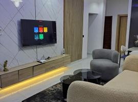 Diolux Peaceful Stay, Hotel in Sangotedo