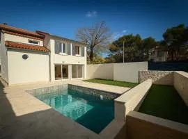 Havre de paix avec piscine & grand jardin 6 pers