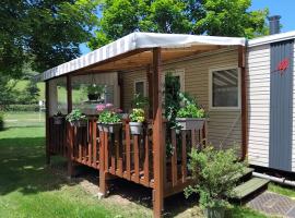 Monpetitmobilhome, Hotel in Ascarat