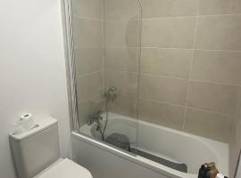 Folkstown Coastal Retreat, Hotel in Balbriggan