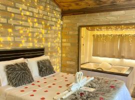 Quiosque Família Chalé Beija-Flor, hotel v destinaci Joanópolis