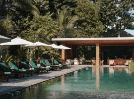 Sanglung Villas & Suites