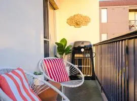 The Henley Apartment! 2BR, right in Henley Square!