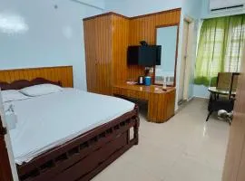 kaveri delux lodge
