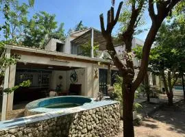 Cabaña Kalaia, completamente privada con Jacuzzi a un minuto de la playa