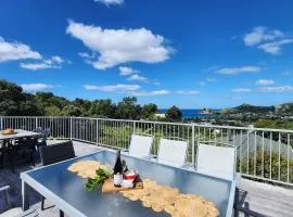 Cathedral Cove Retreat