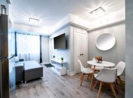 Cozy condo reminds you of home, hotel a Niagara Falls