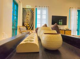 Visalia By DanCenter | 3BHK | Pvt Pool | Siolim, GOA, hotel di Oxel