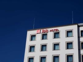 ibis Hotel Berlin Airport, хотел в Берлин