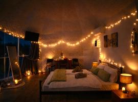 Olive Dome, Luxury Glamping Dome in Crete, hotel v destinácii Gavalochori