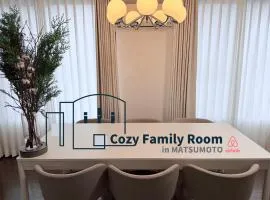 Cozy Family Room 305