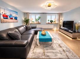 Moderne Ferienwohnung in Kiel-Holtenau, Strandnähe, 2 Zimmer, voll ausgestattet, gute Anbindung, hotel v destinácii Kiel