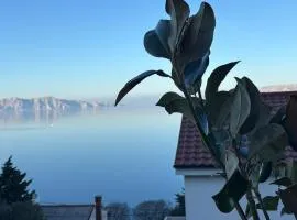 Apartments & Room MaDi