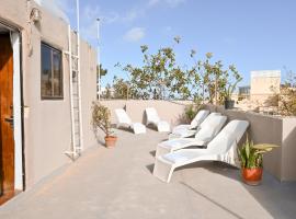 Sefranda Guesthouse, готель у місті San Ġwann