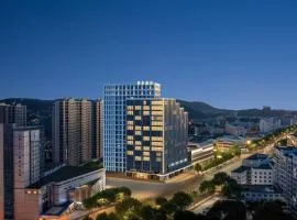 Atour Hotel Cixi Shanglinfang Yintai Department Store