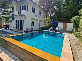 Private Luxury Poolvilla, Koh Chang