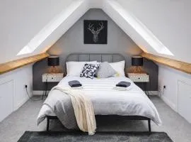 The Louis Armstrong- Modern 3 Bedroom Apartment, super close to the City Centre