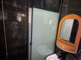 Daylan's Home – hotel w mieście Aja