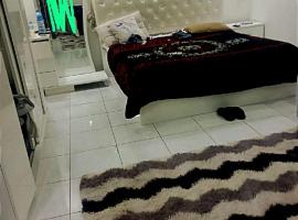 جبل النور, hotel v destinaci Muná