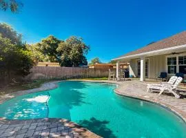 Contemporary dog-friendly retreat with pool & patio - near shops & attractions