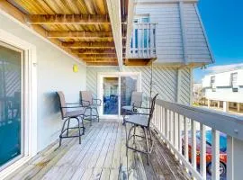 Sound-Side Condo with Grill Deck & W&D and Shared Pool