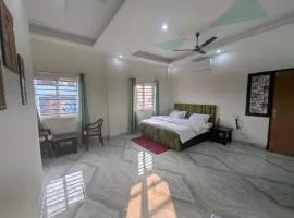 Gayatri Homestay