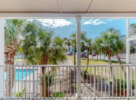 Modern beach condo with pool hot tub well-equipped kitchen balcony & W&D, hotel di Perdido Key