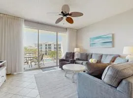 Airy beachfront condo with balcony views lagoon pool tennis & pickleball
